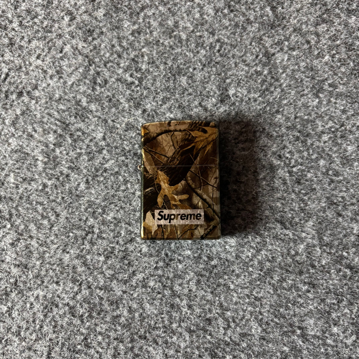 Supreme camo logo zippo real tree