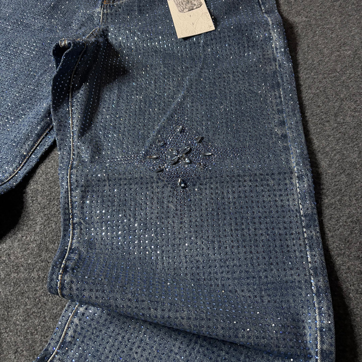 Birth of royal child jeans 20k diamond stellar