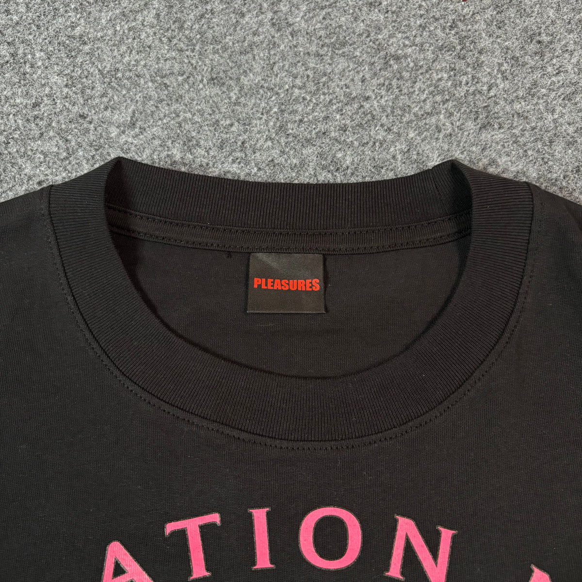 Pleasures stimulation tee black