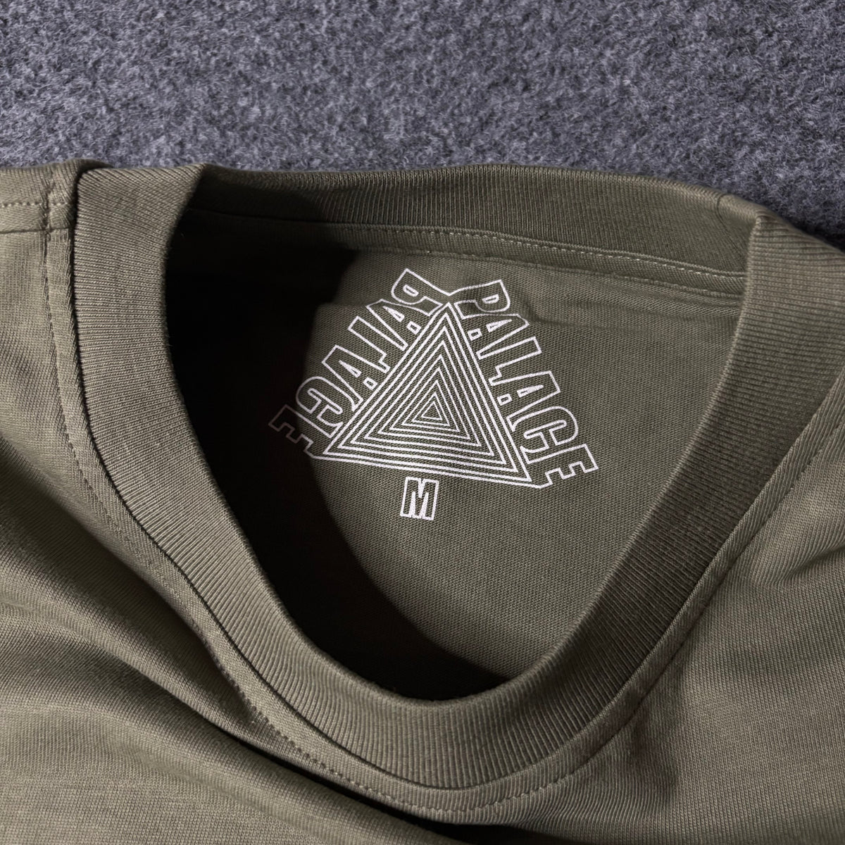 Palace Tri fairy deep green tee