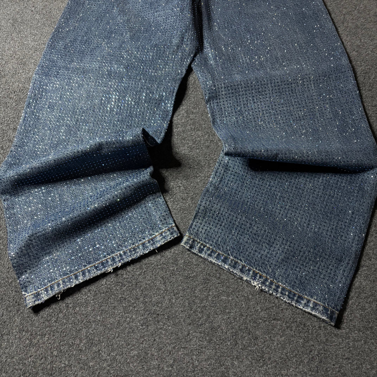 Birth of royal child jeans 20k diamond stellar