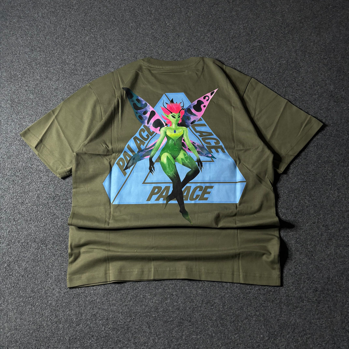 Palace Tri fairy deep green tee