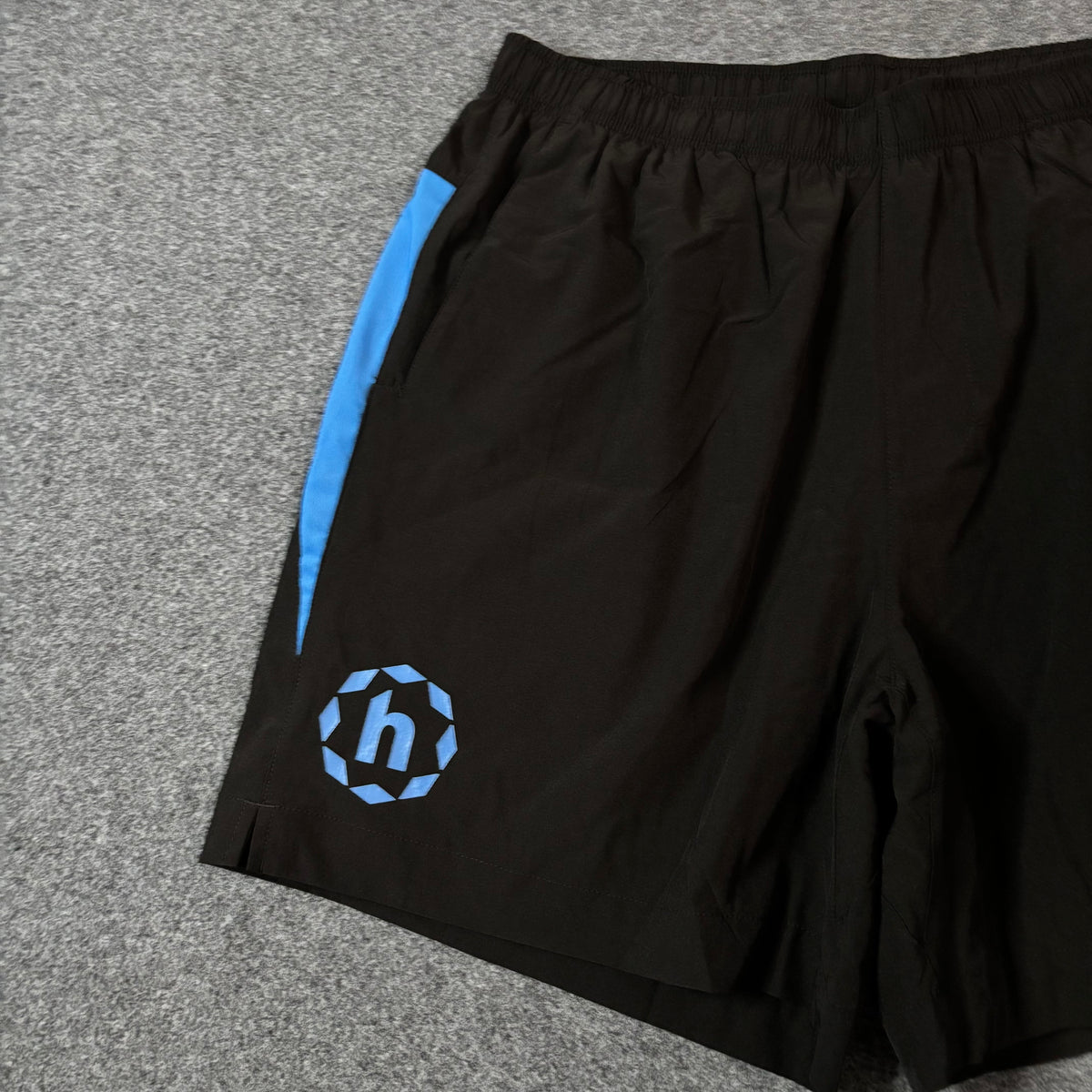 Hidden x Umbro kaleidoscope short