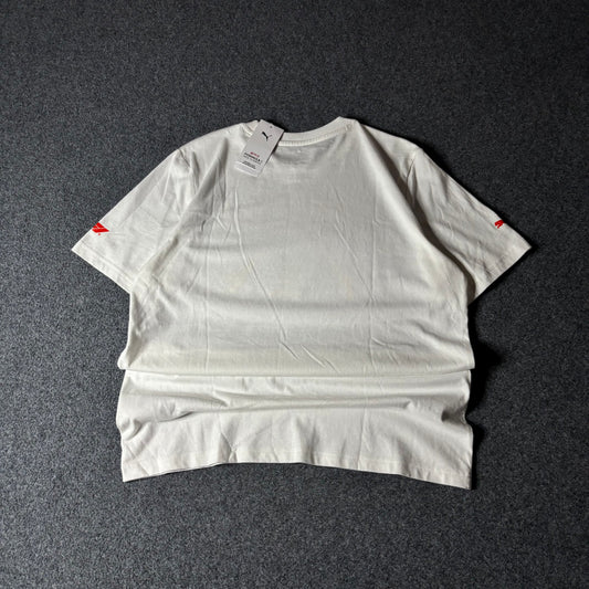 Puma x Fórmula 1 drive to survive tee