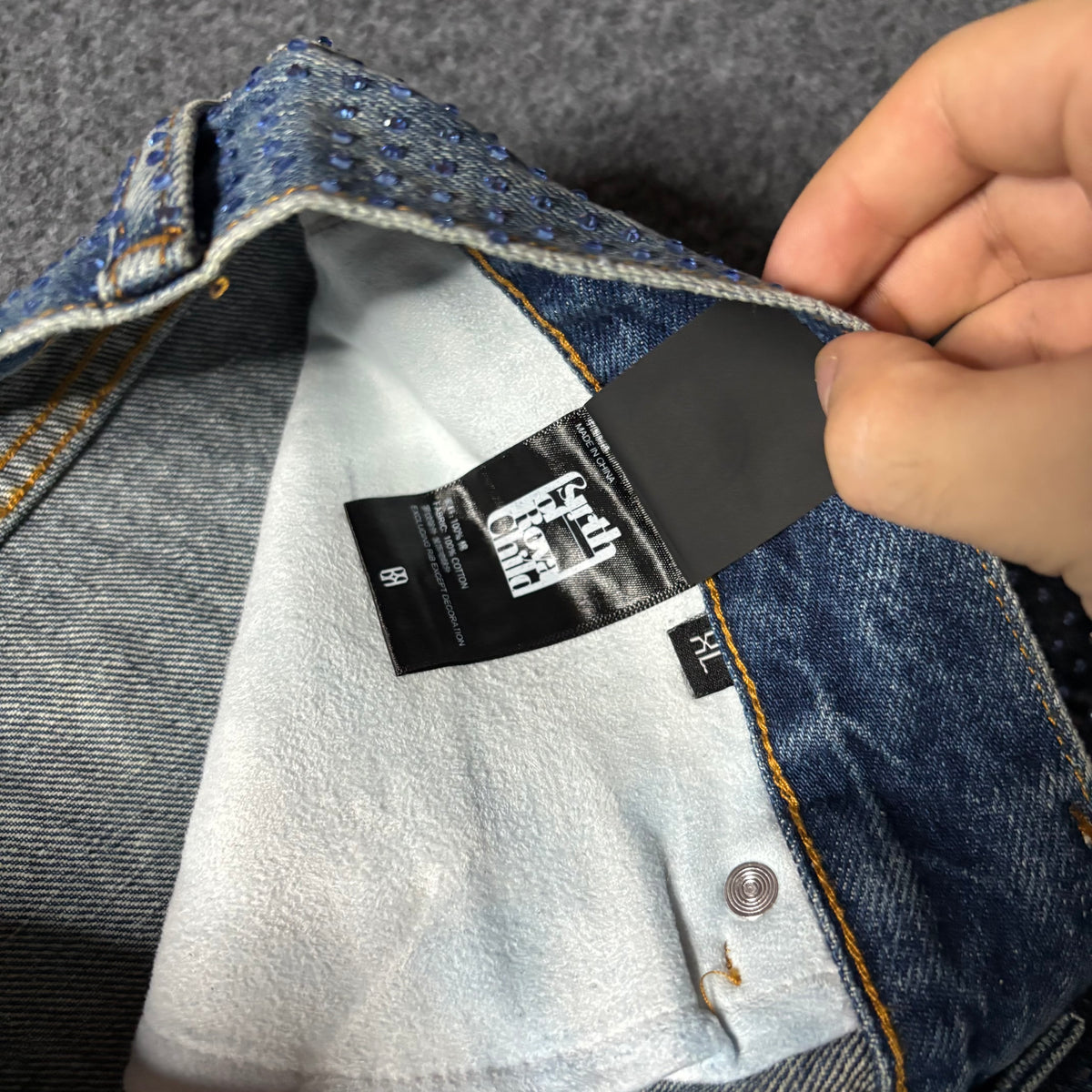 Birth of royal child jeans 20k diamond stellar