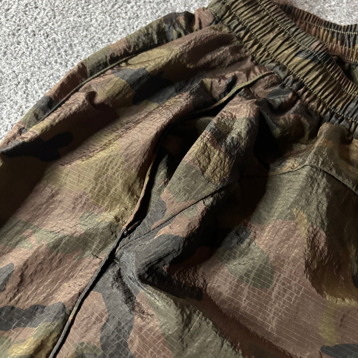Puma mostroverse AOP baggy pants