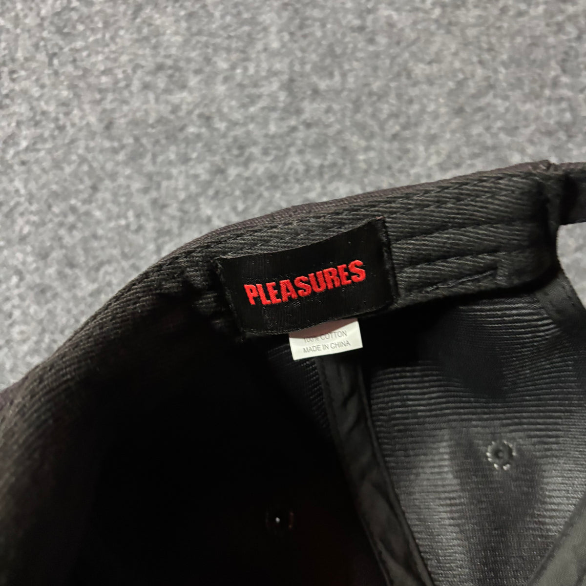 Pleasures script hat