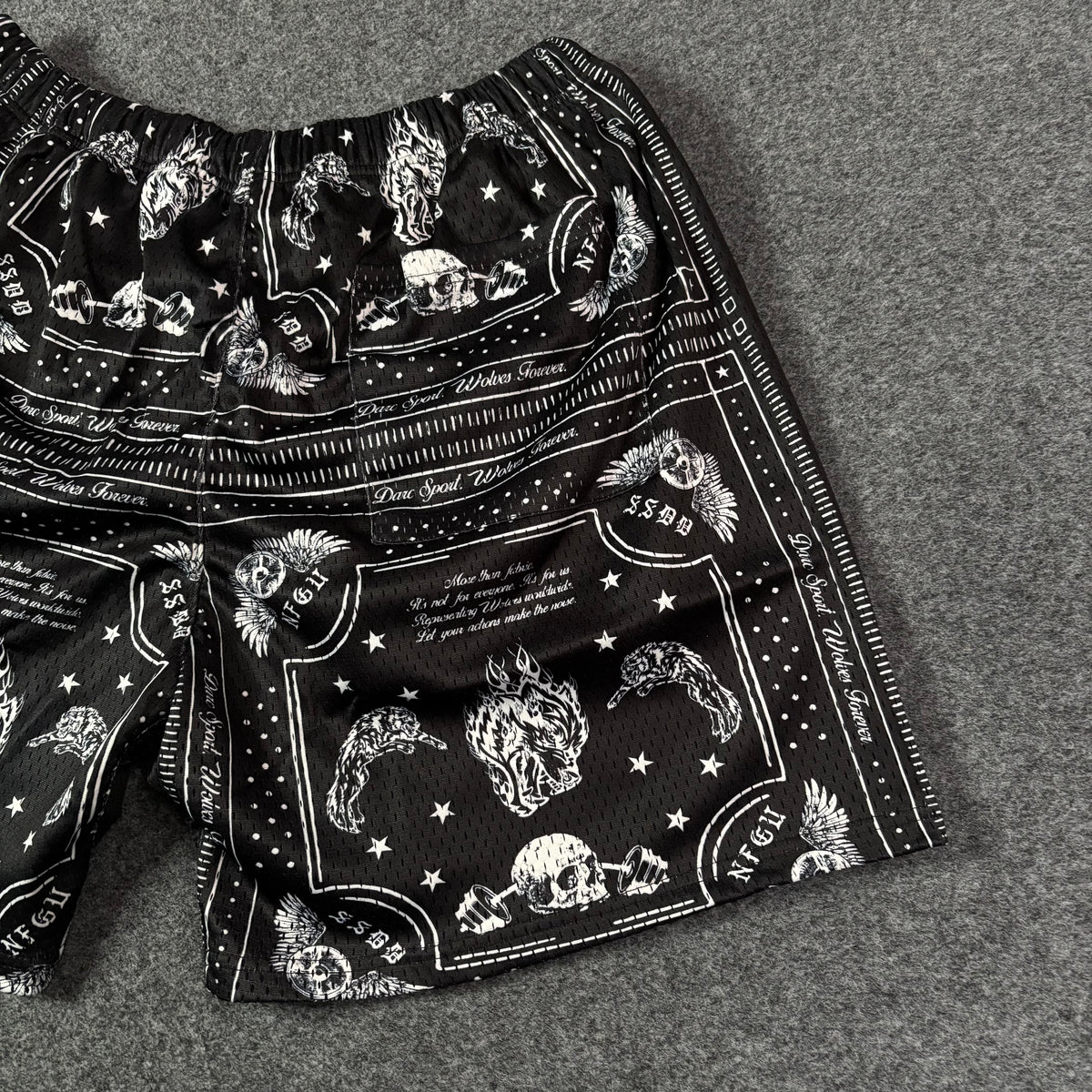 Darc Sports Wolves Forever bandana shorts