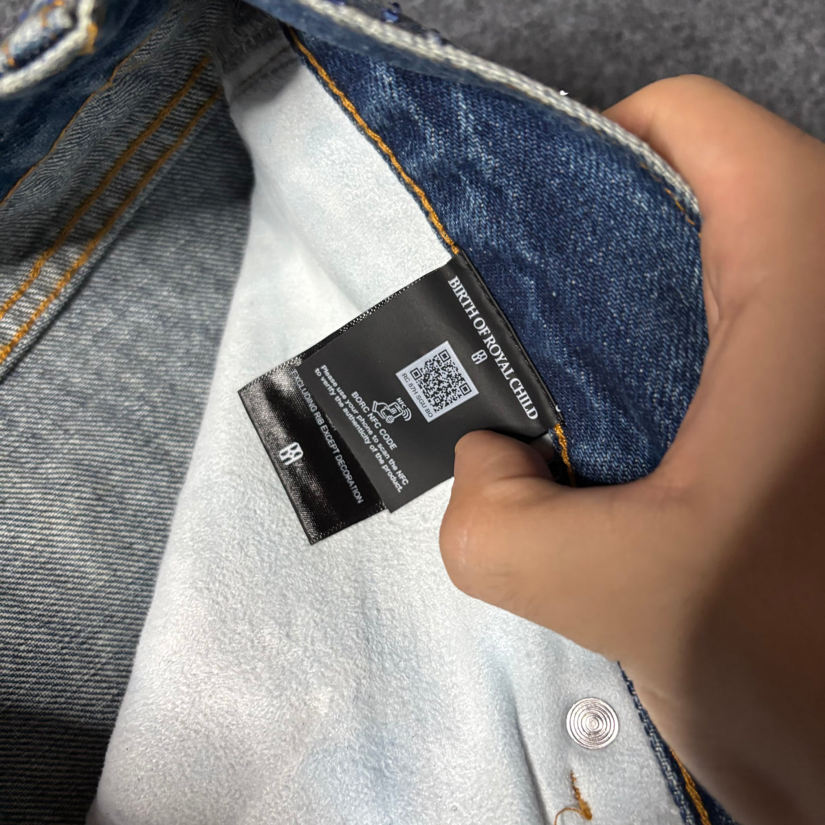 Birth of royal child jeans 20k diamond stellar