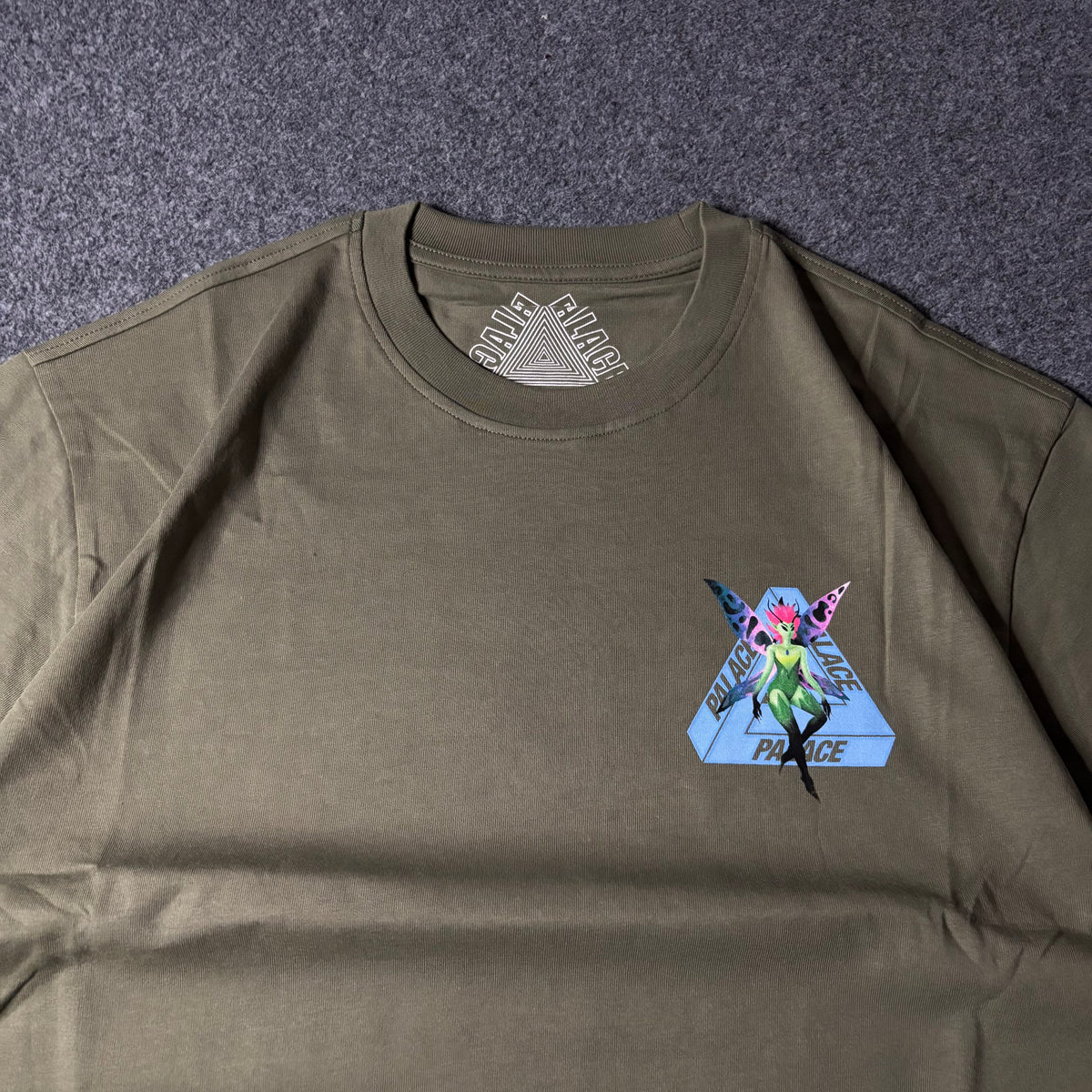 Palace Tri fairy deep green tee