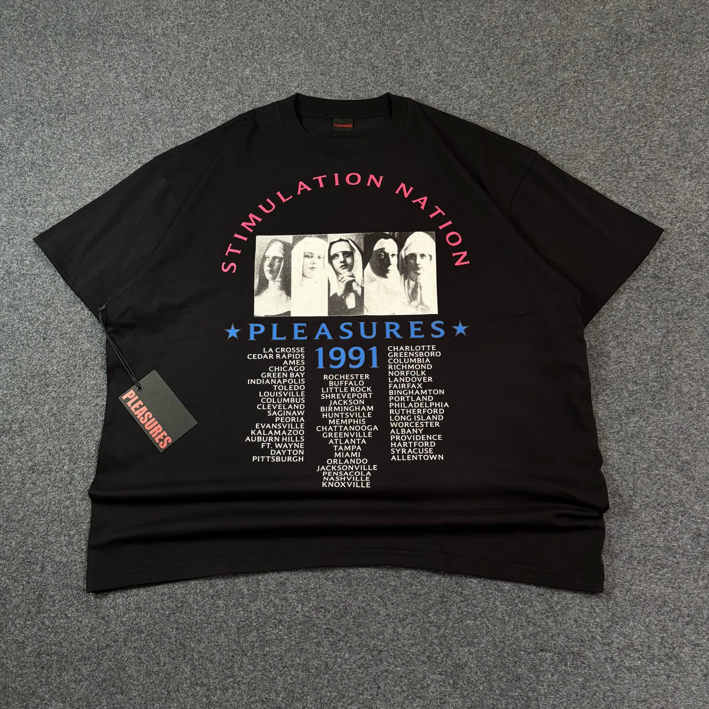 Pleasures stimulation tee black