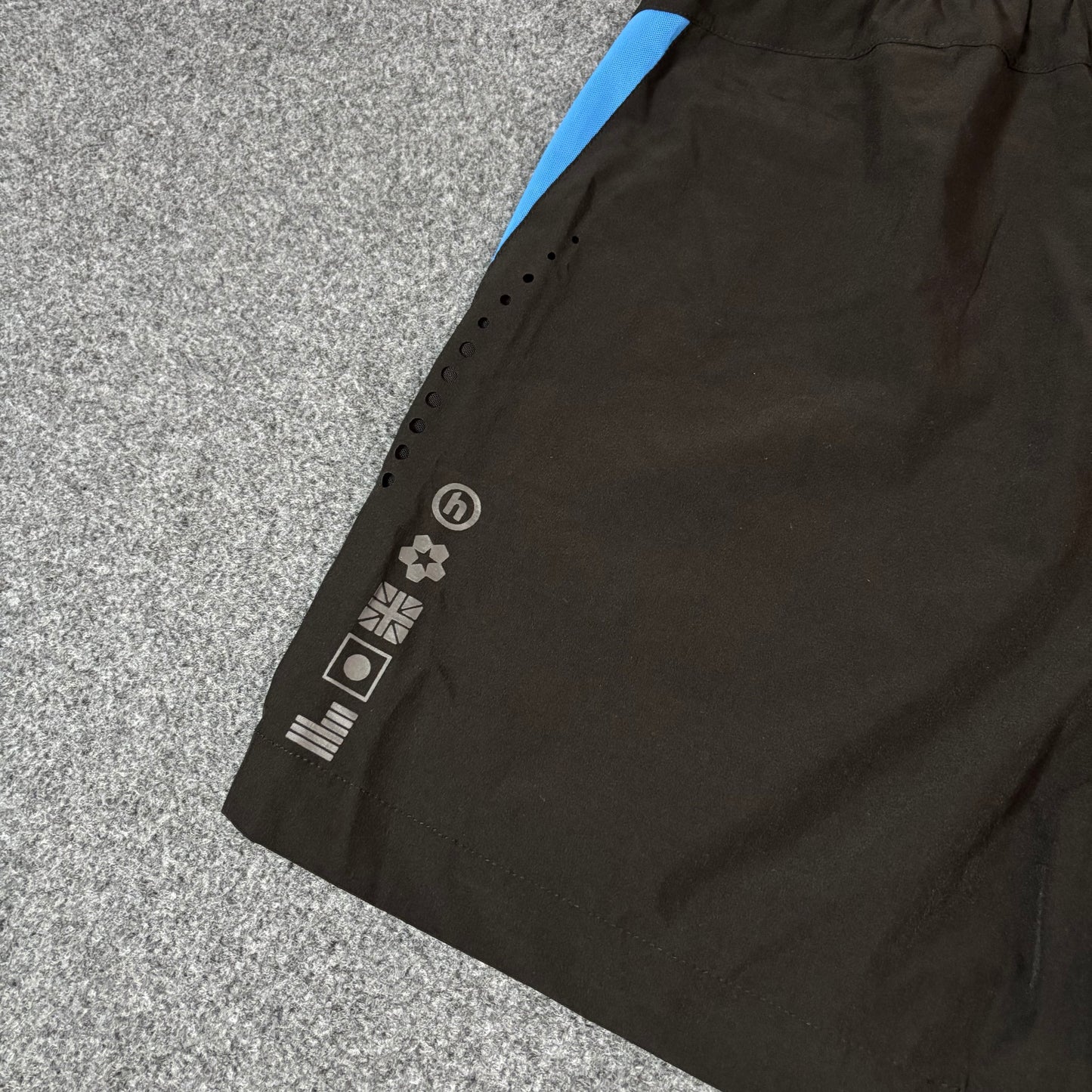 Hidden x Umbro kaleidoscope short
