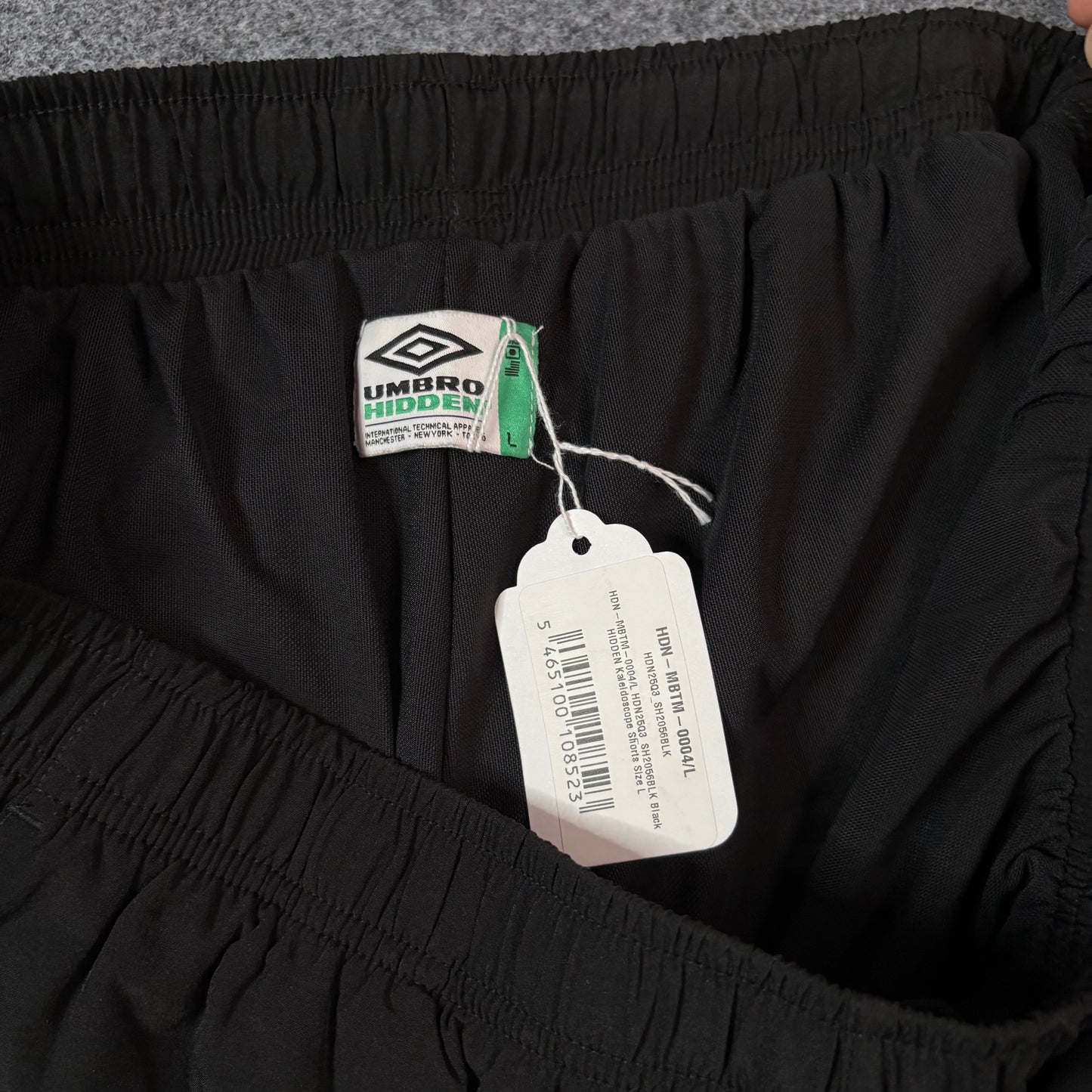 Hidden x Umbro kaleidoscope short