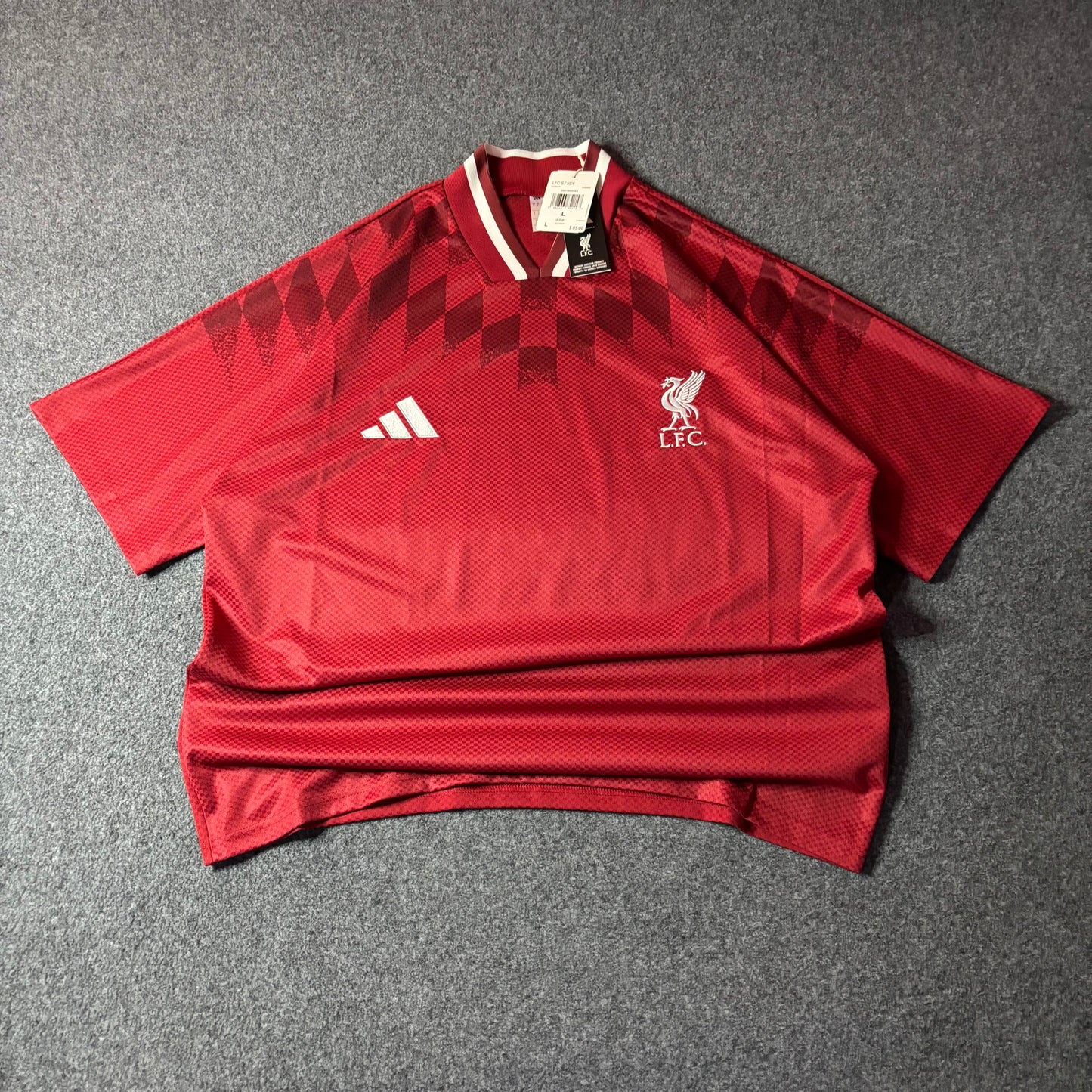 Liverpool FC stadium jersey burgundy