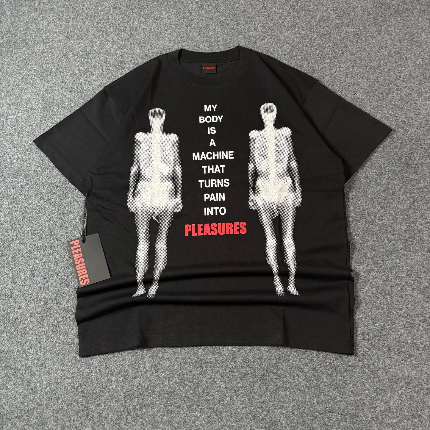 Pleasures machine tee black