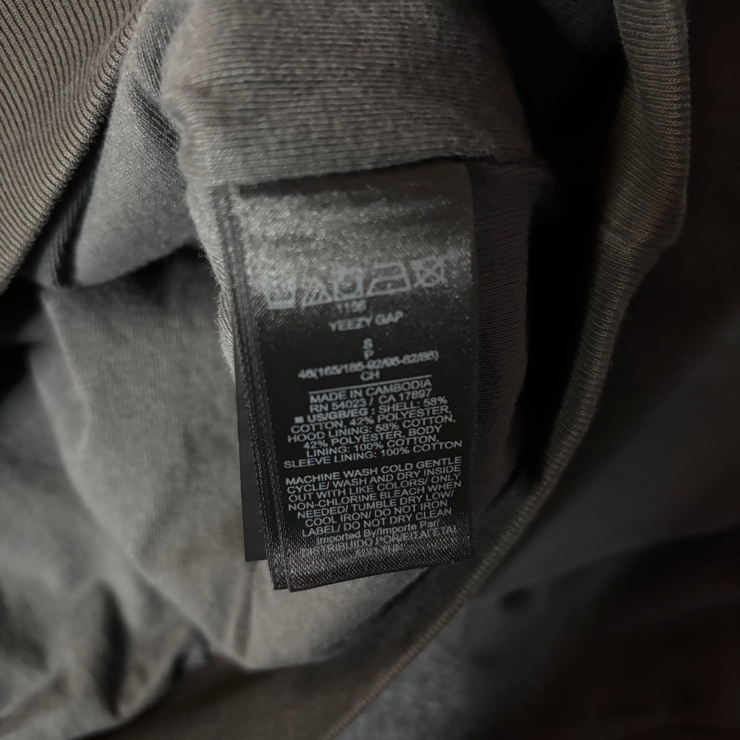 Yeezy x Gap shrunken hoodie grey
