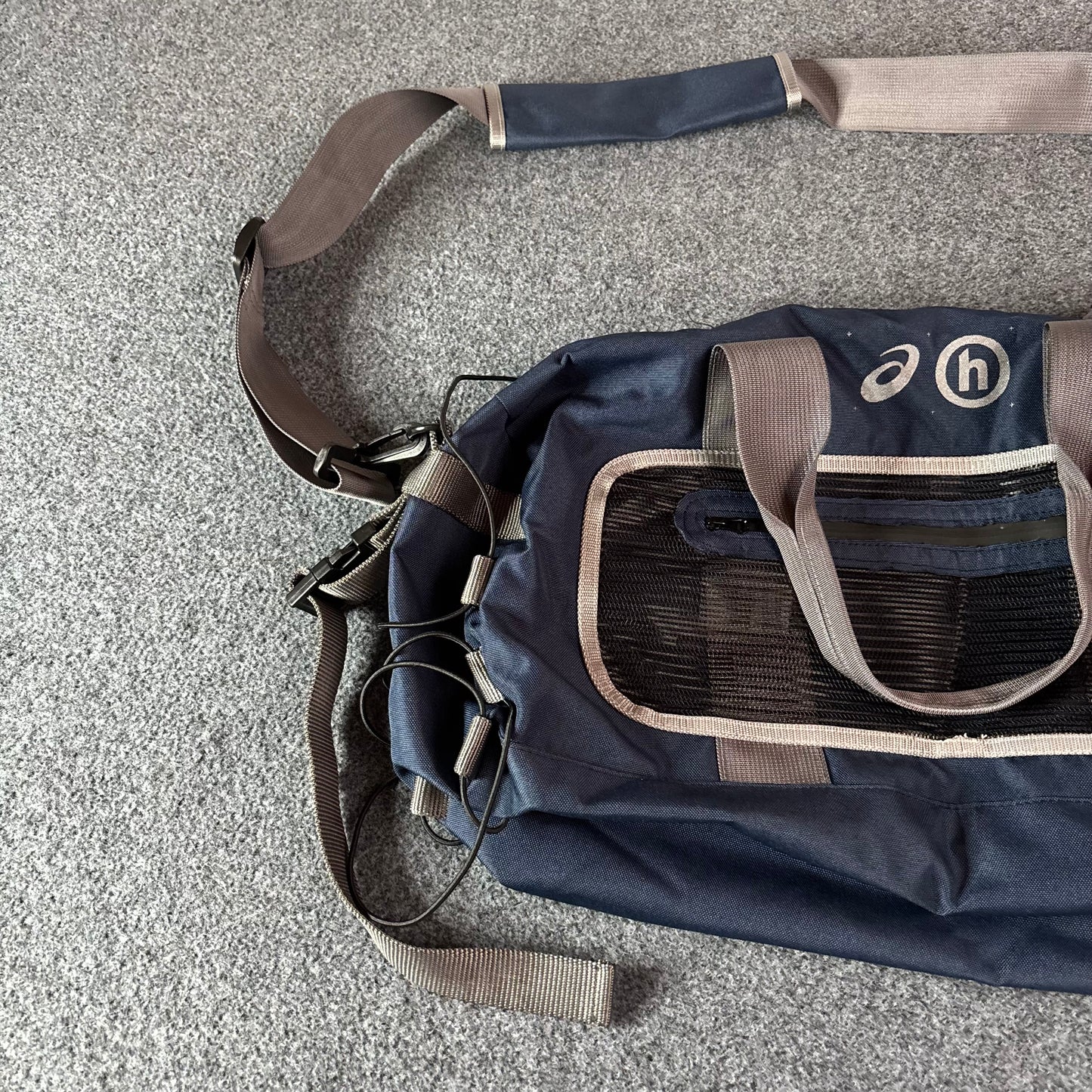 Hidden NY x Asics duffle bag blue