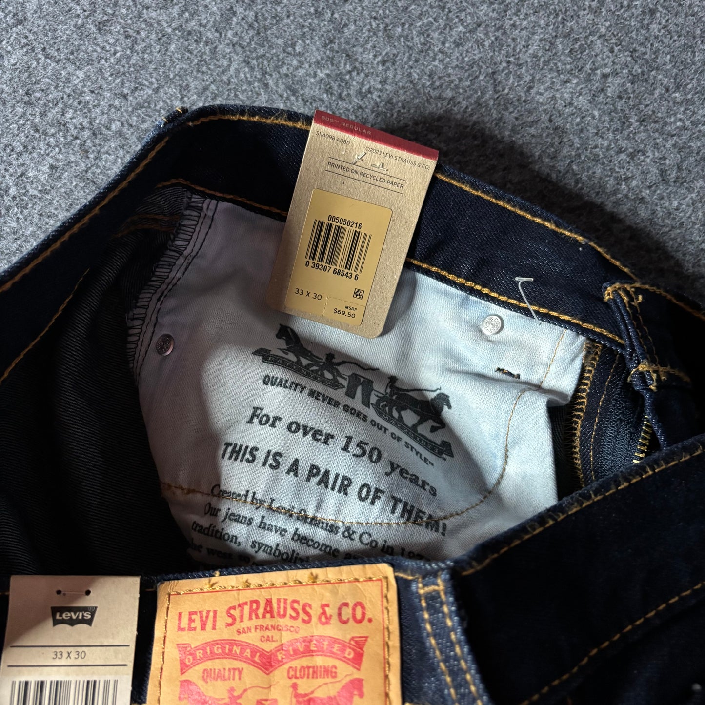 Levi’s 505 regular fit indigo jeans
