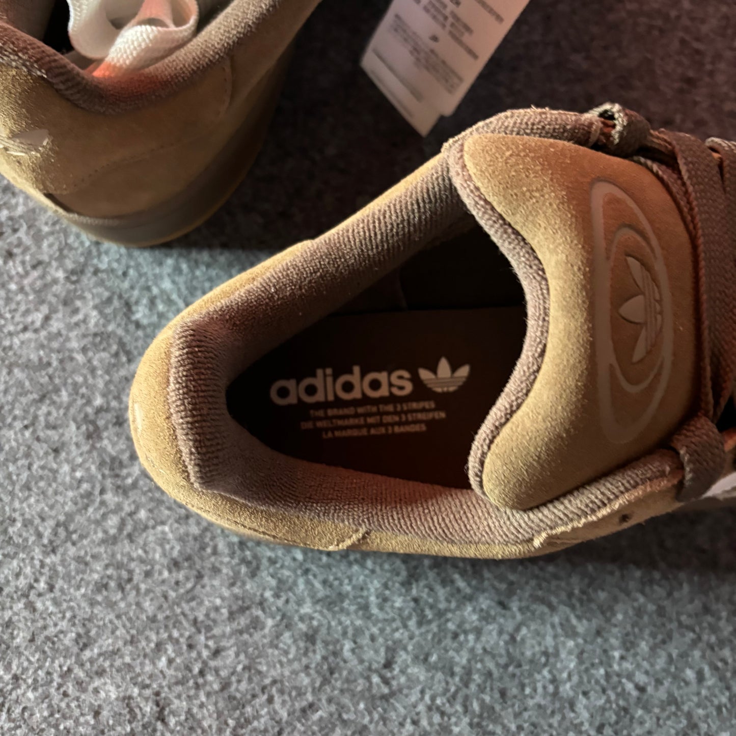 Adidas Campus 00’s brown