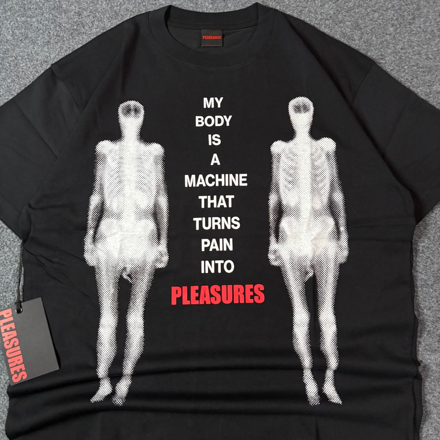 Pleasures machine tee black