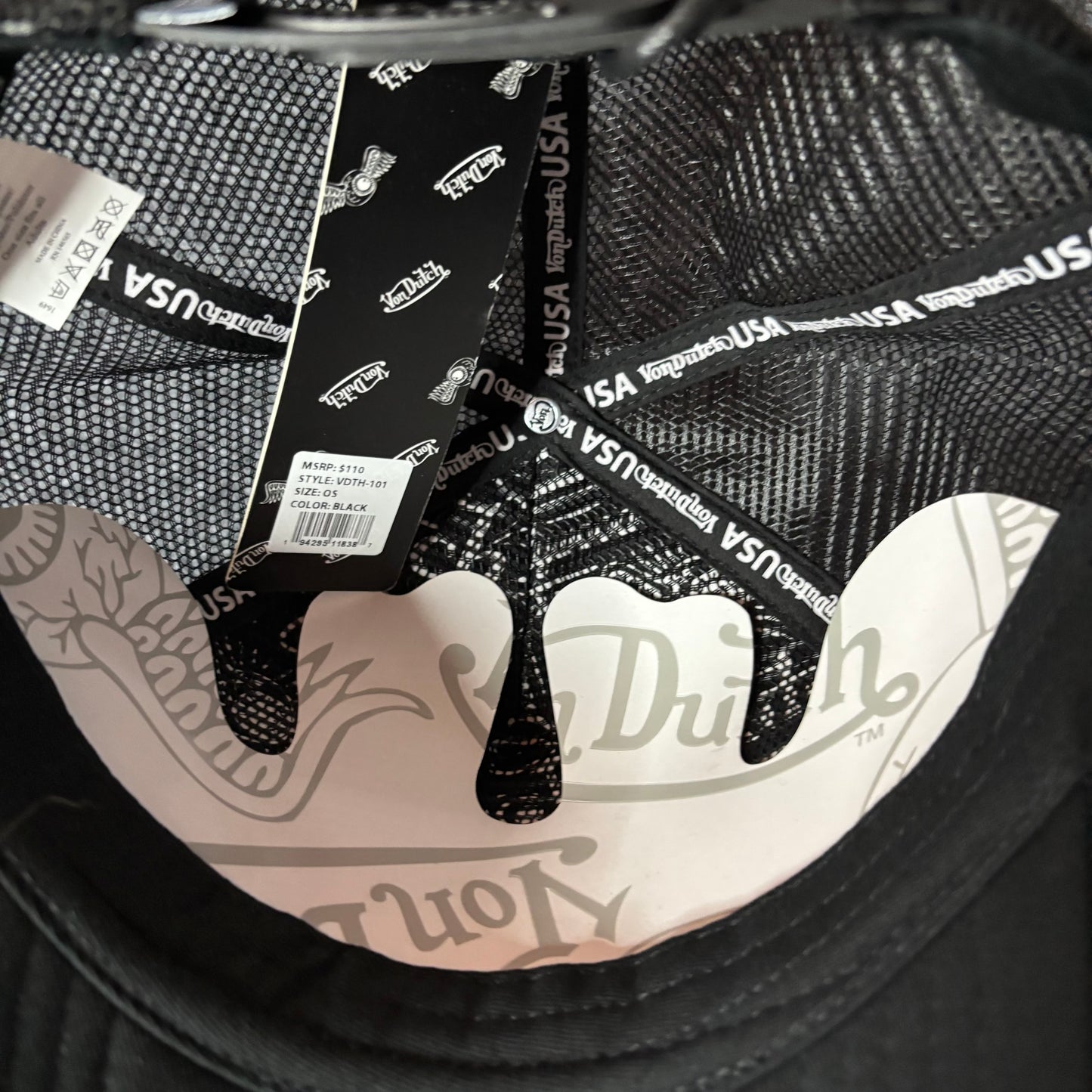 Von Dutch embroidery logo black and white