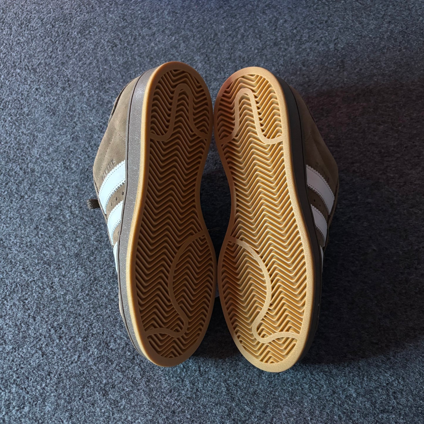 Adidas Campus 00’s brown