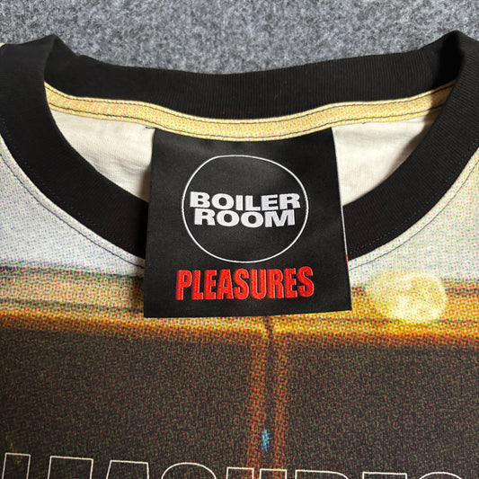 Pleasures x Boiler Room venue heavyweight tee