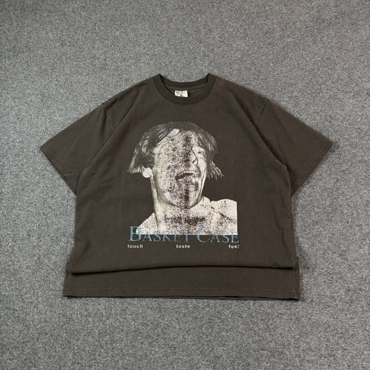 Basketcase screamer tee faded black