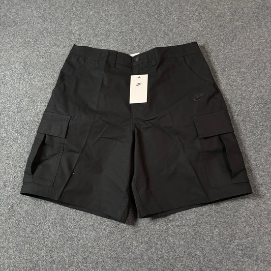 Nike cargo shorts black
