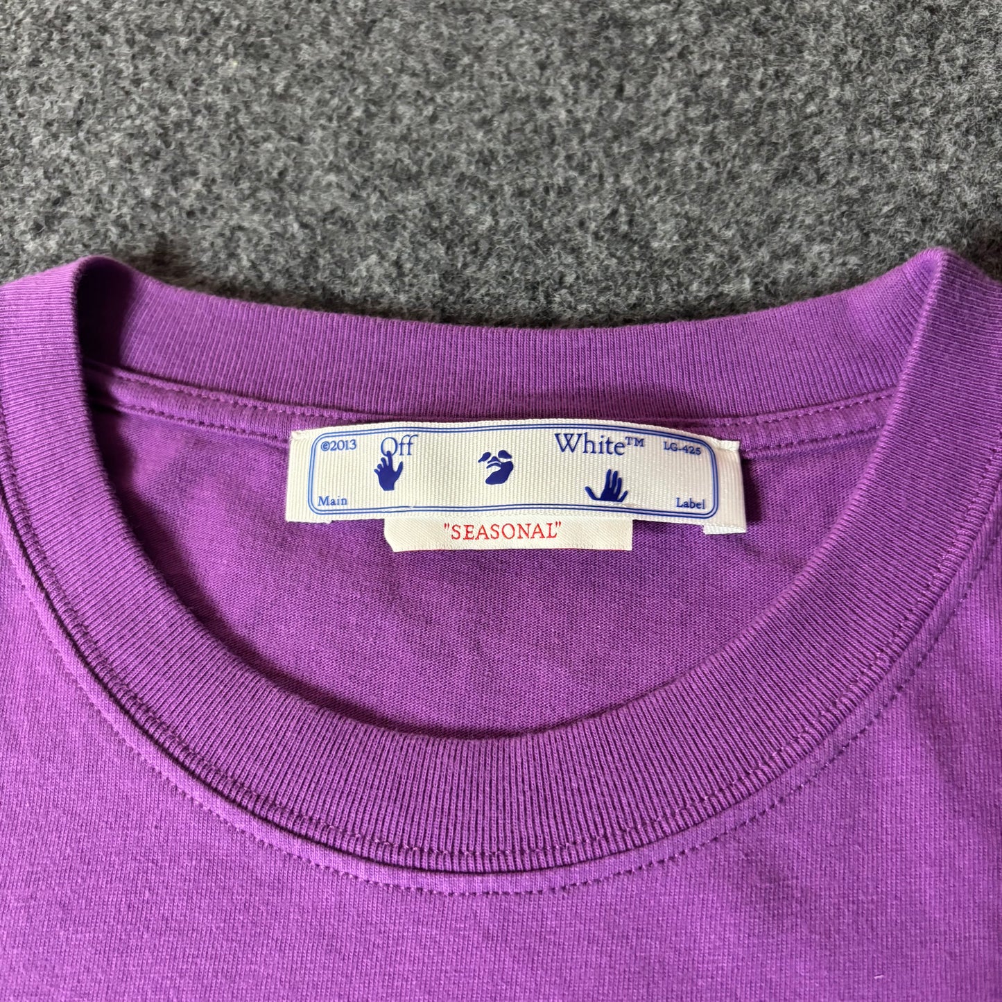 Off White orchid white hand arrow slim s/s tee