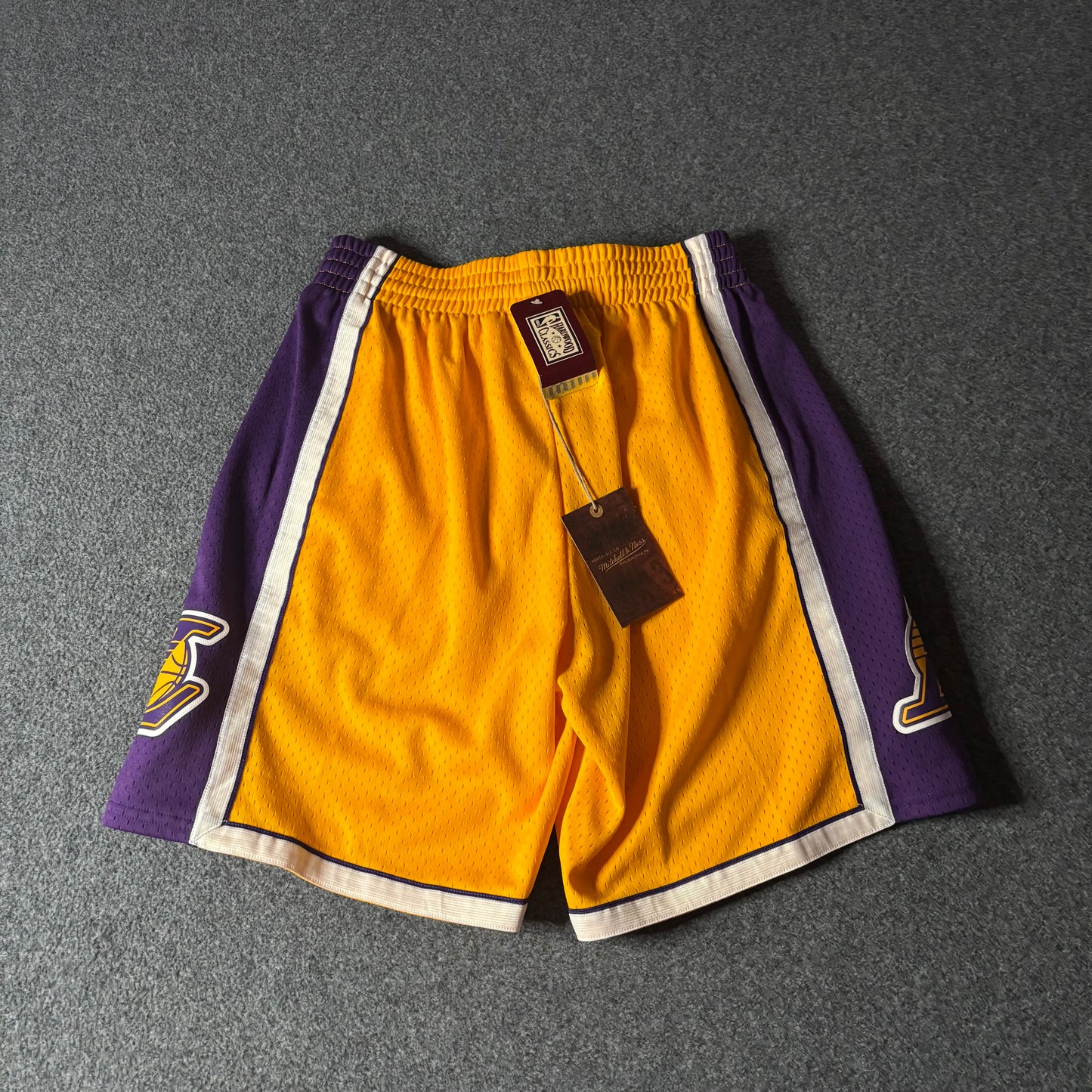 Hardwood classics lakers mesh short