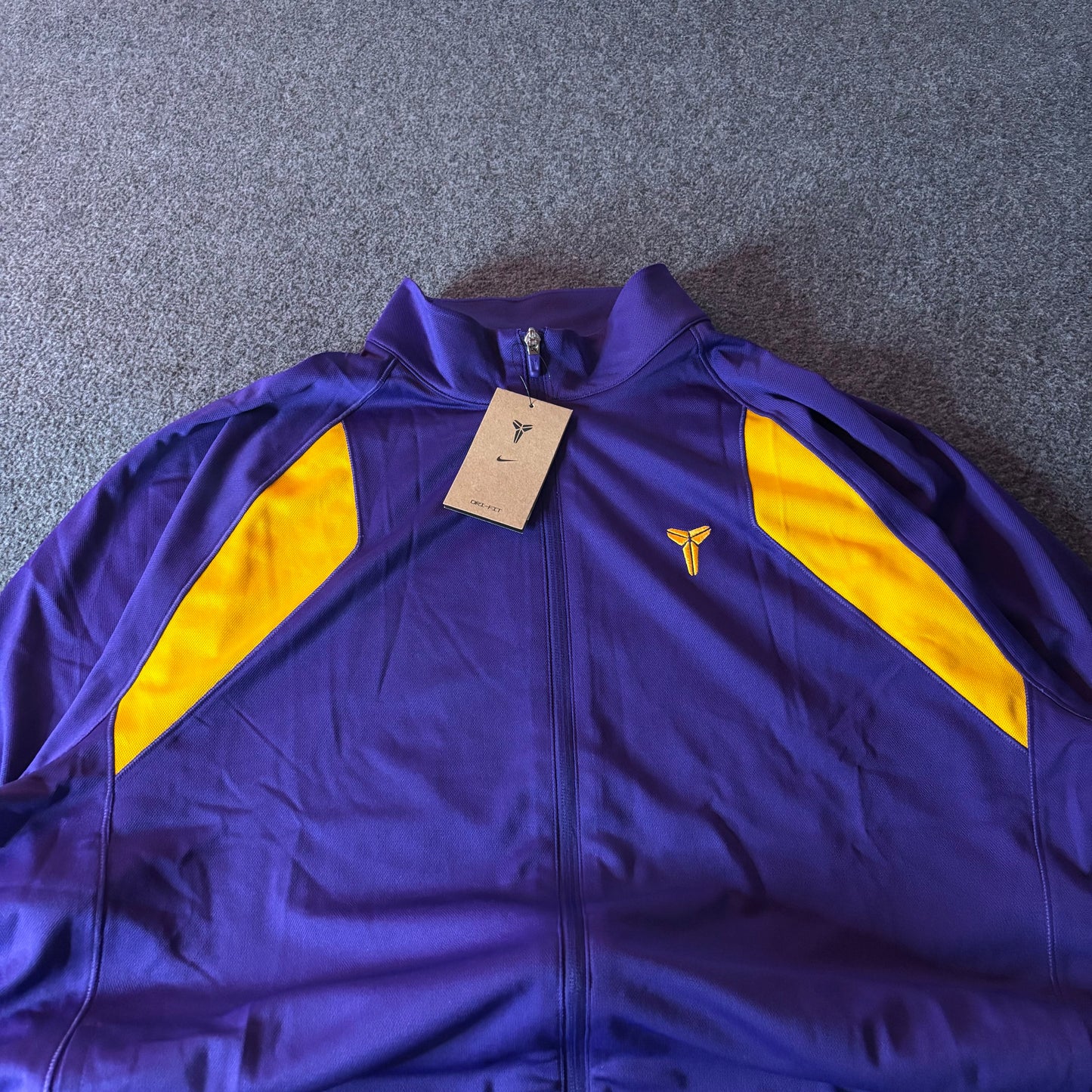 Nike kobe basketball jacket