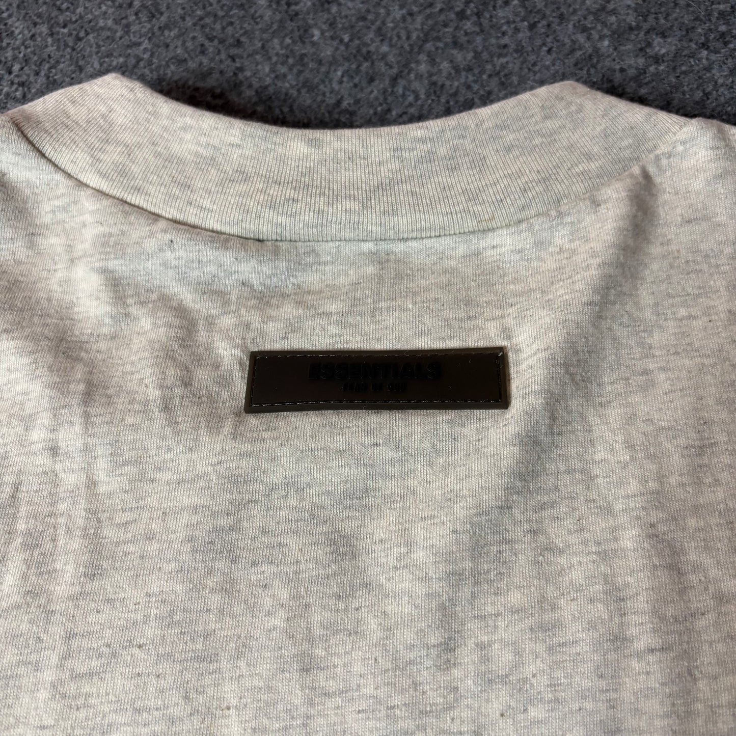 Essentials light oatmeal tee