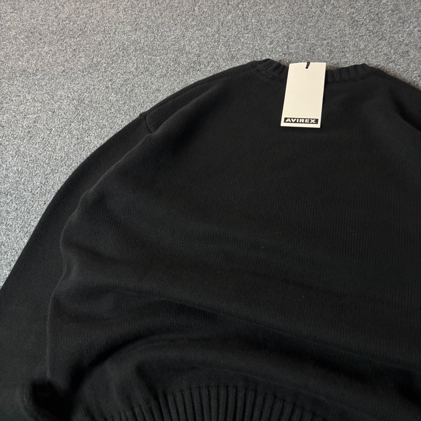 Avirex track field knit sweater black/noir