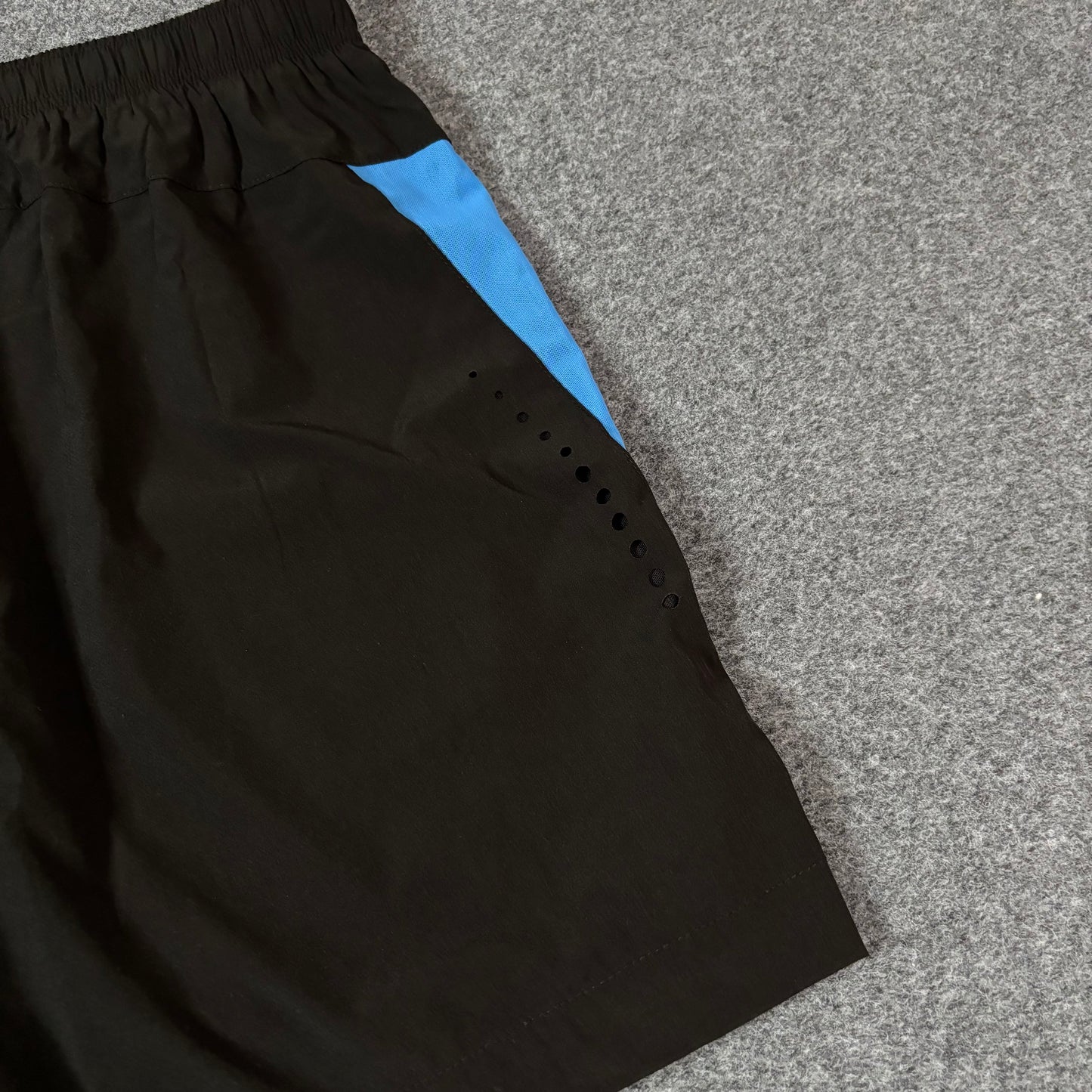 Hidden x Umbro kaleidoscope short