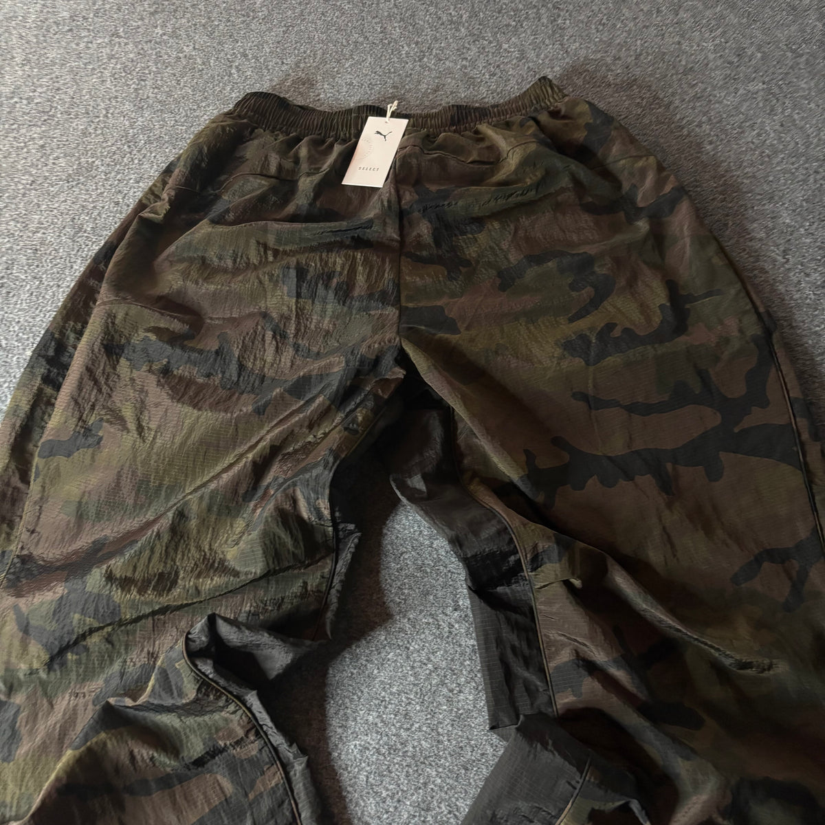 Puma mostroverse AOP baggy pants
