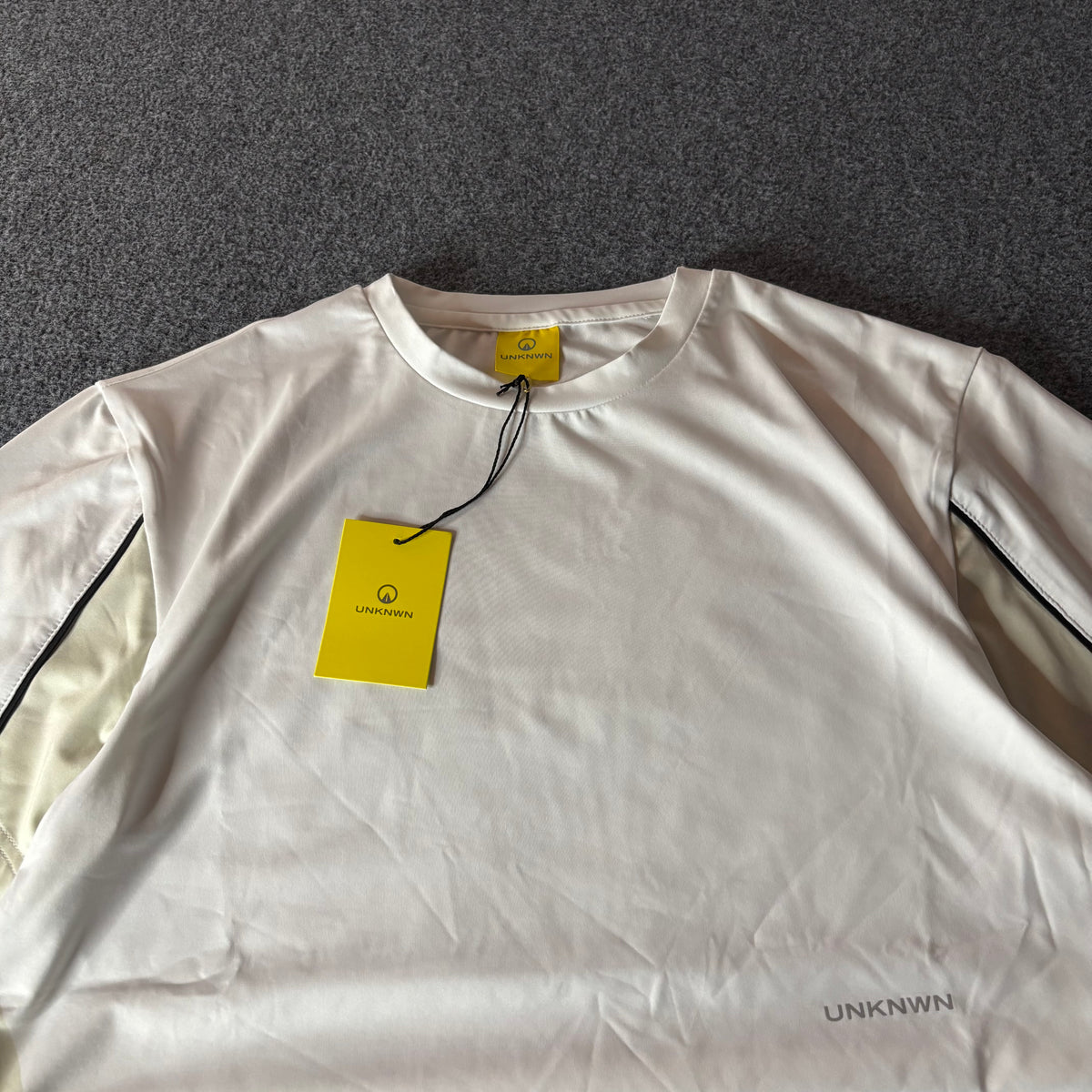 Unknwn sports back logo sport shirt
