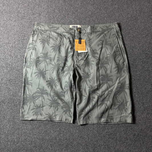 Benson 36 eagle green palm shorts