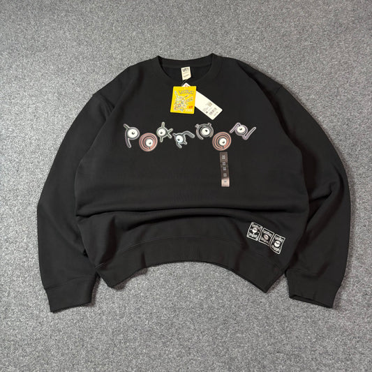 Uniqlo x Pokemon unown crewneck black
