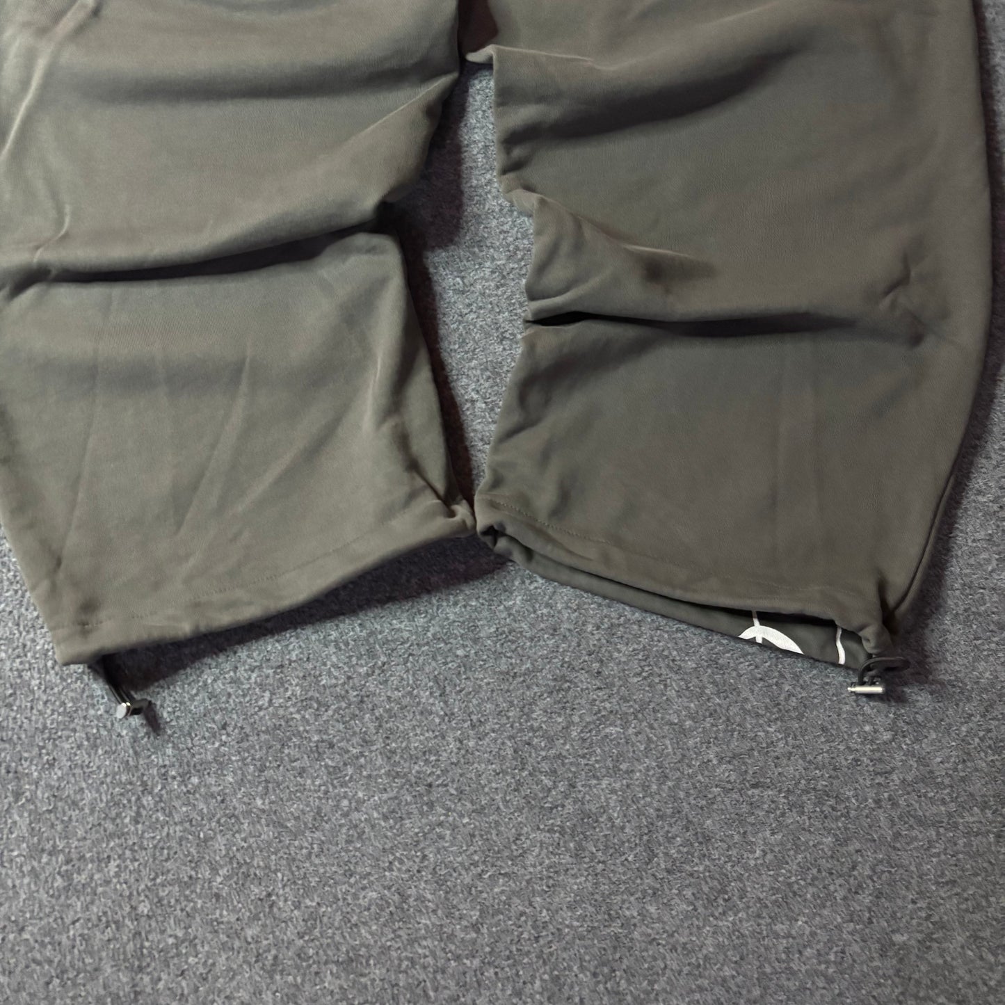 Cold Culture Script sweatpants antracite grey baggy