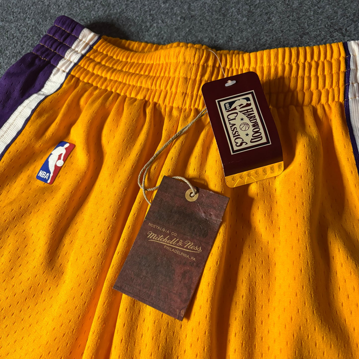 Hardwood classics lakers mesh short