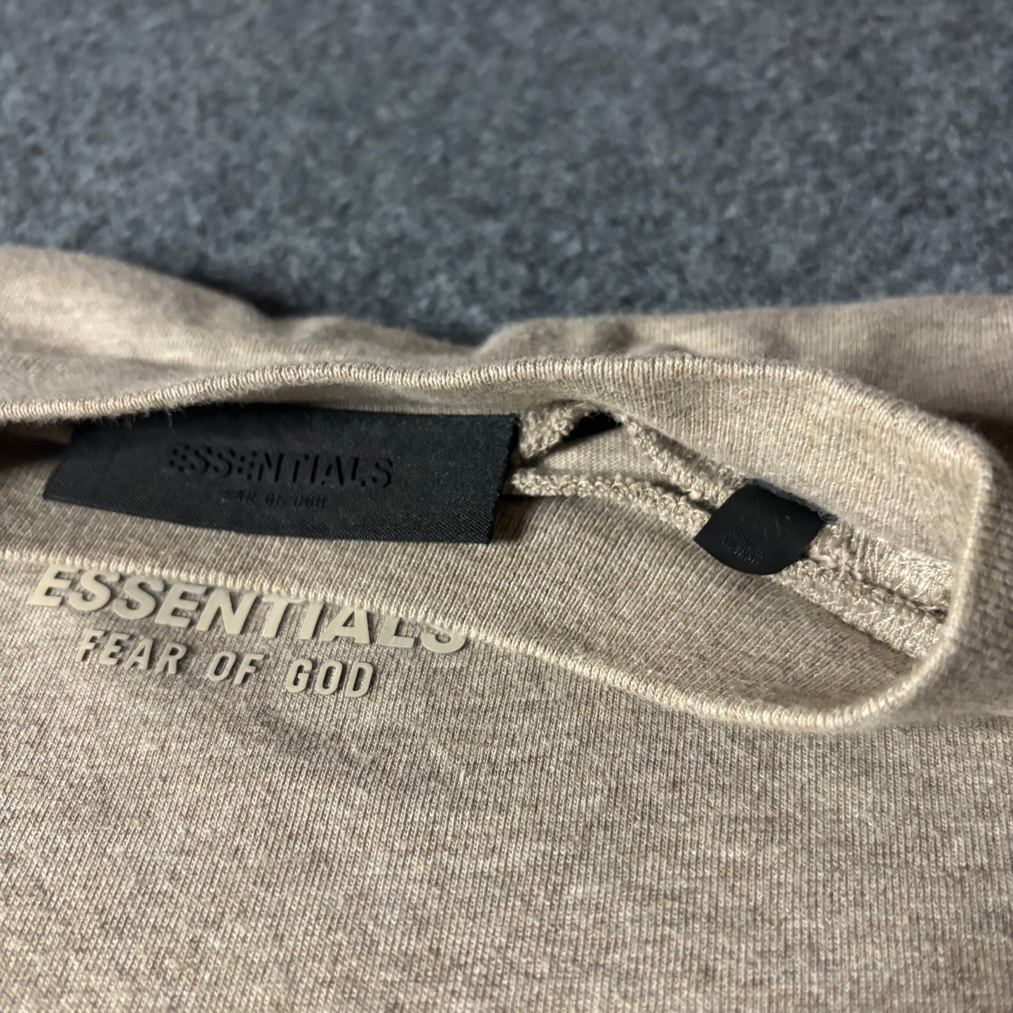 Essentials Fear Of God small logo core heather oversized tee