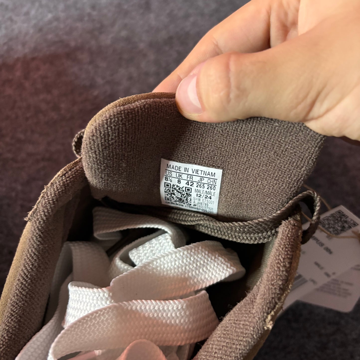 Adidas Campus 00’s brown