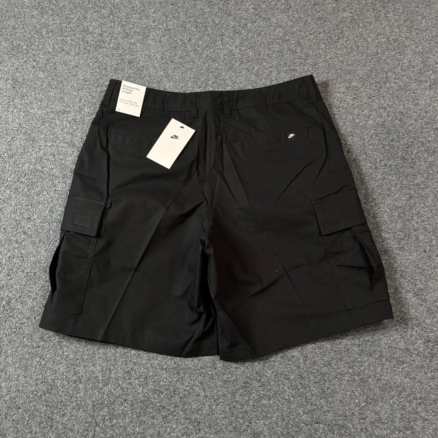 Nike cargo shorts black