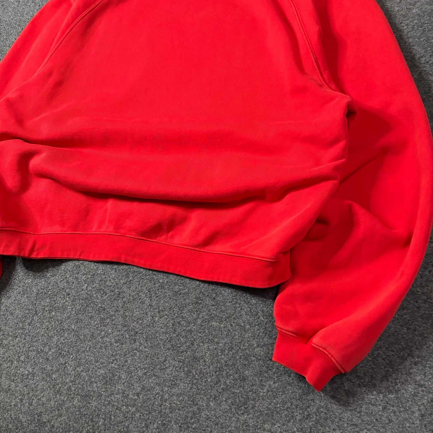 Homme Femme Mardi Gras’s red hoodie
