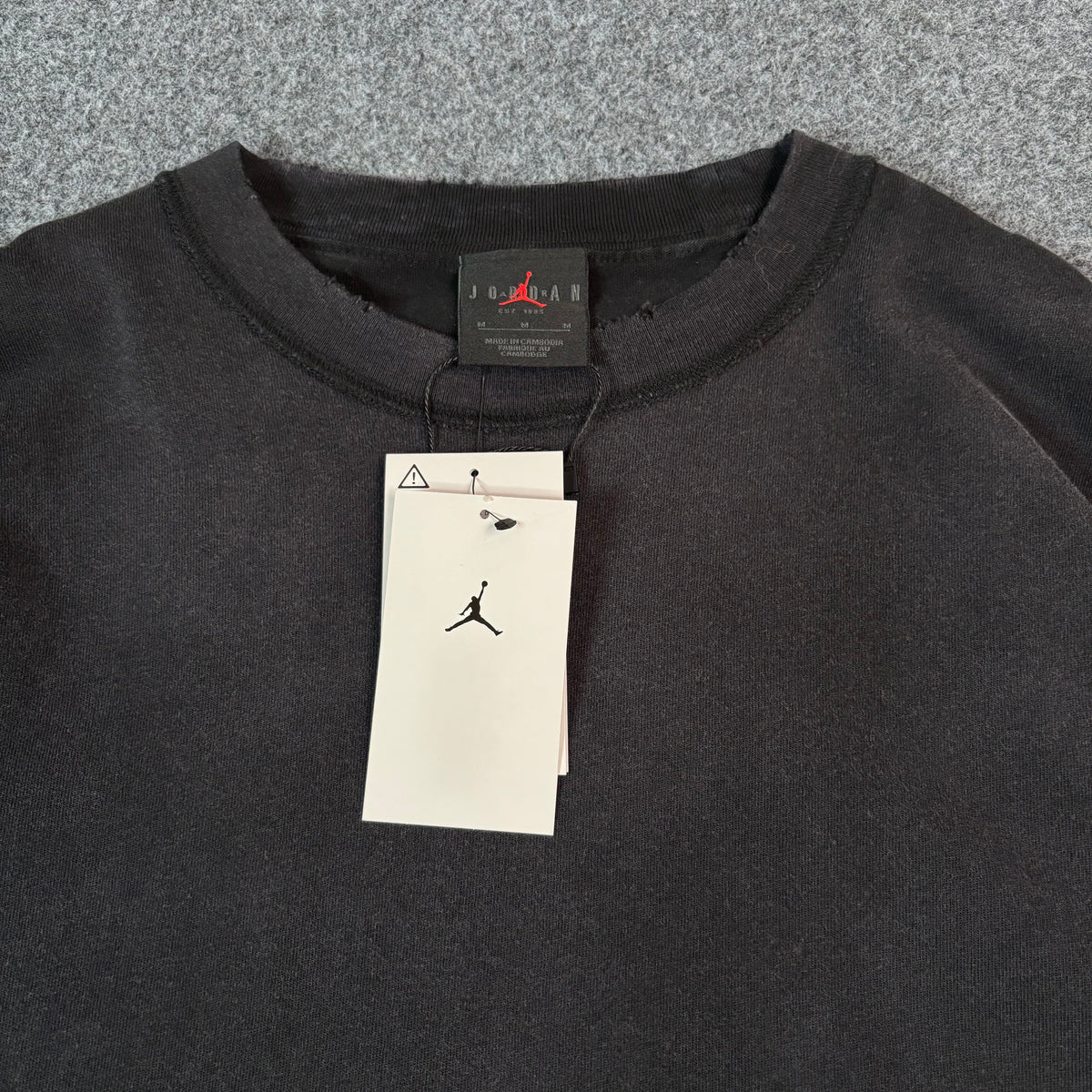 Jordan rare air long sleeve tee