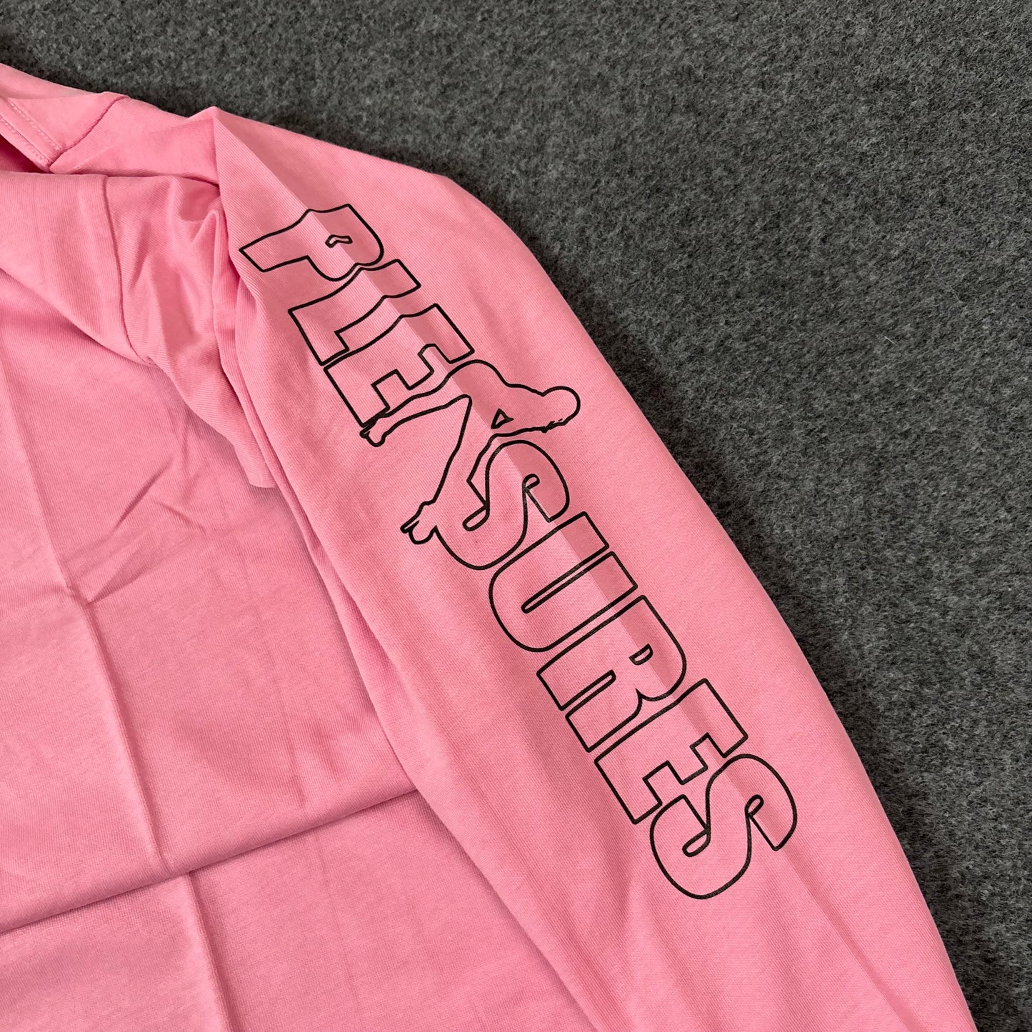 Pleasures hot 4 u ls pink
