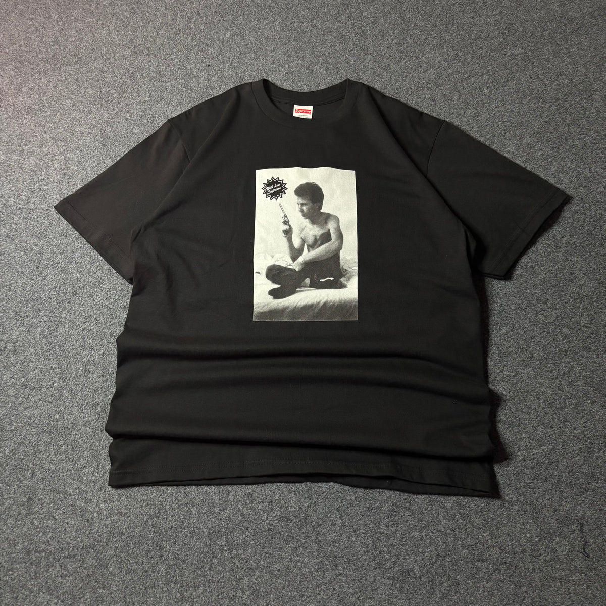 Supreme x Larry Clark gun tee black