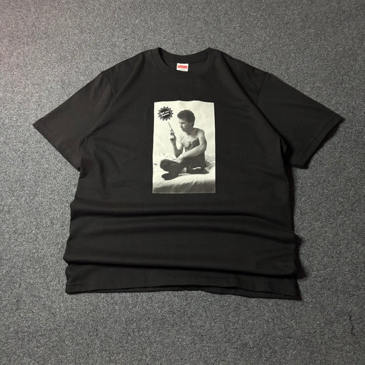 Supreme x Larry Clark gun tee black
