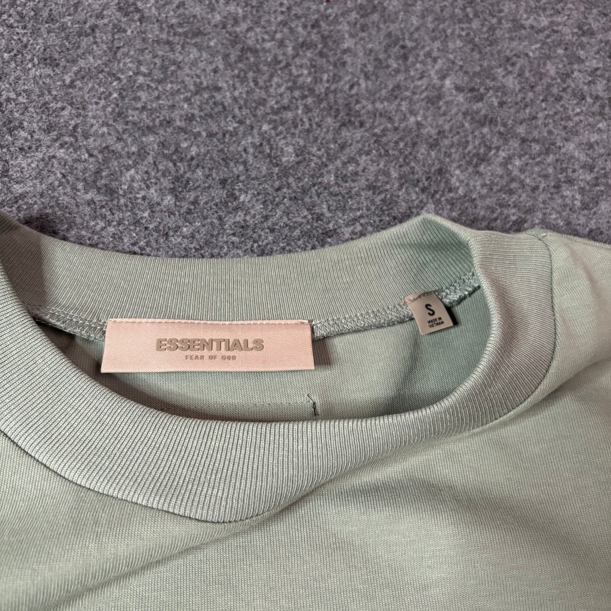 Essentials sycamore tee